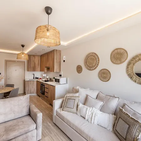 Apartamento Pallini 202 *